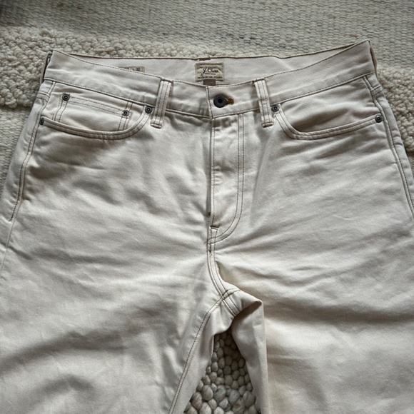 J.Crew Classic Jean in Natural Seeded Denim - 33x32 - Worn Once - Picture 9 of 9